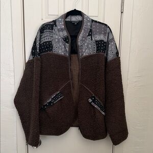 DAVI & DANI Brown Sherpa Jacket with Black & Gray Bandana Panels